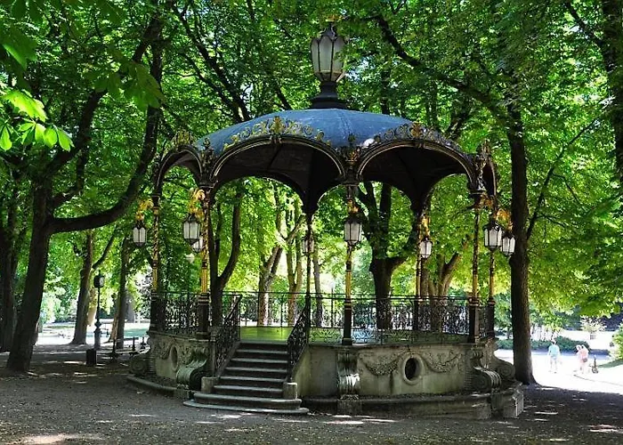 Le Petit Charles Cosy Centre Νανσύ