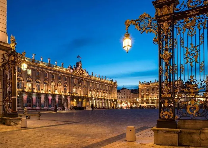 Le Petit Charles Cosy Centre